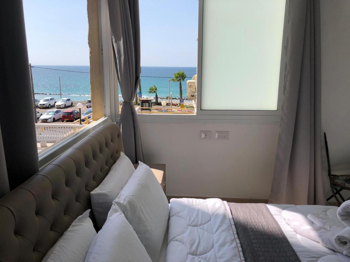 Hotel Room Service بات يام المظهر الخارجي الصورة