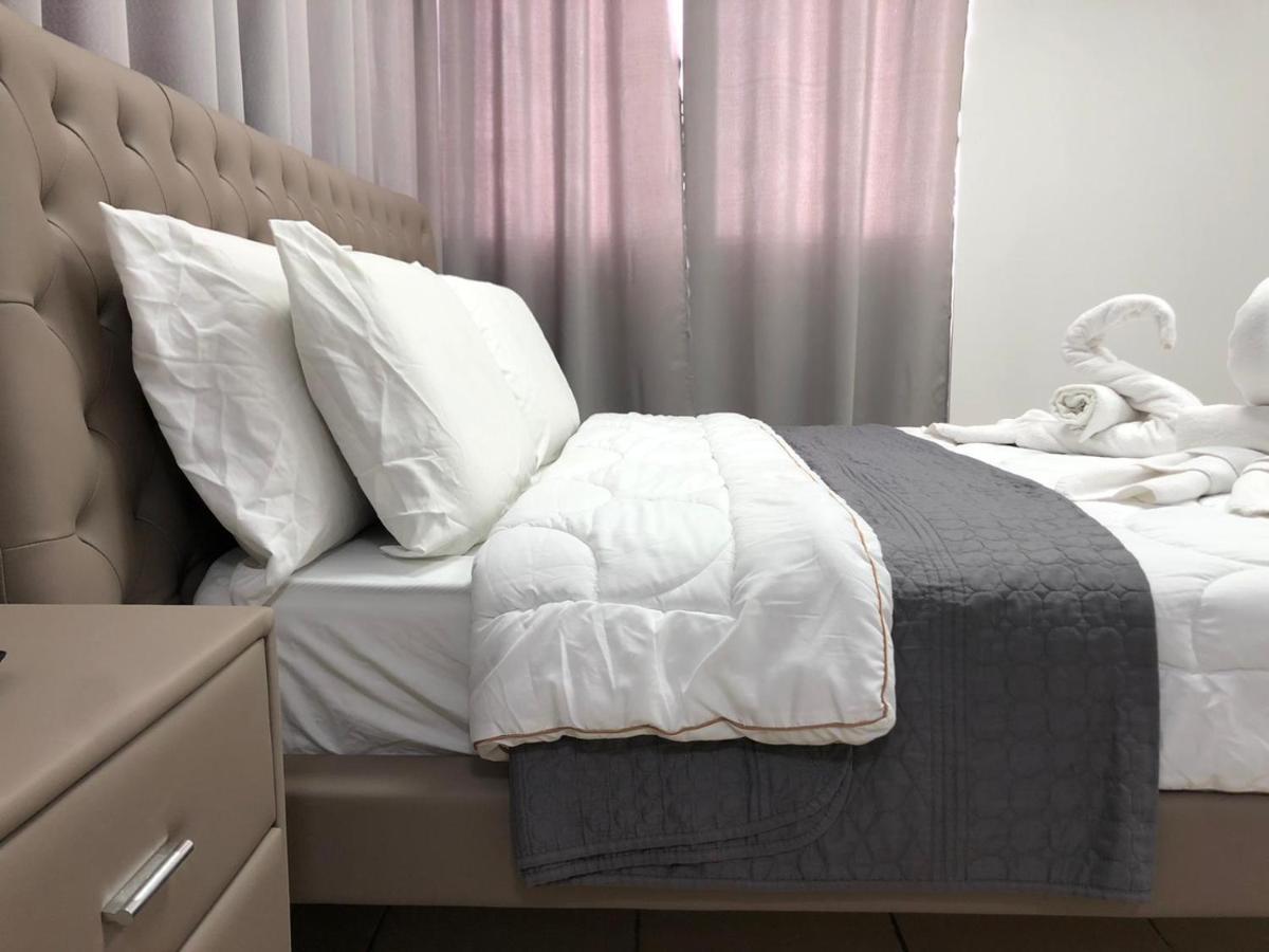 Hotel Room Service بات يام المظهر الخارجي الصورة