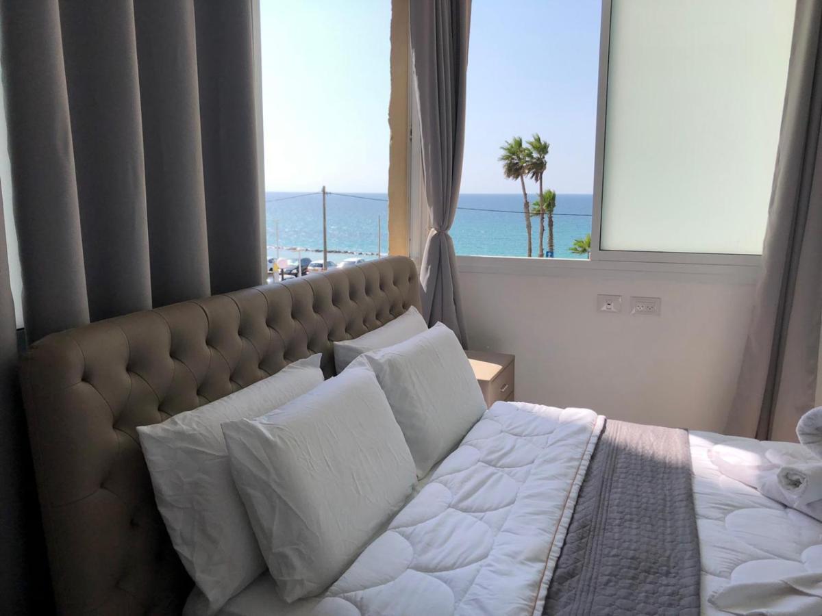 Hotel Room Service بات يام المظهر الخارجي الصورة